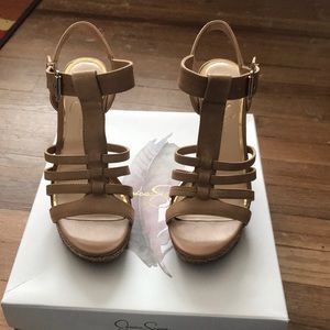 Jessica Simpson strappy sandals size 8
